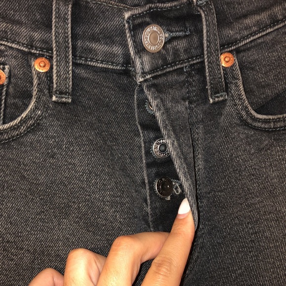 Levi Black Washed Out Shorts - Picture 9 of 11